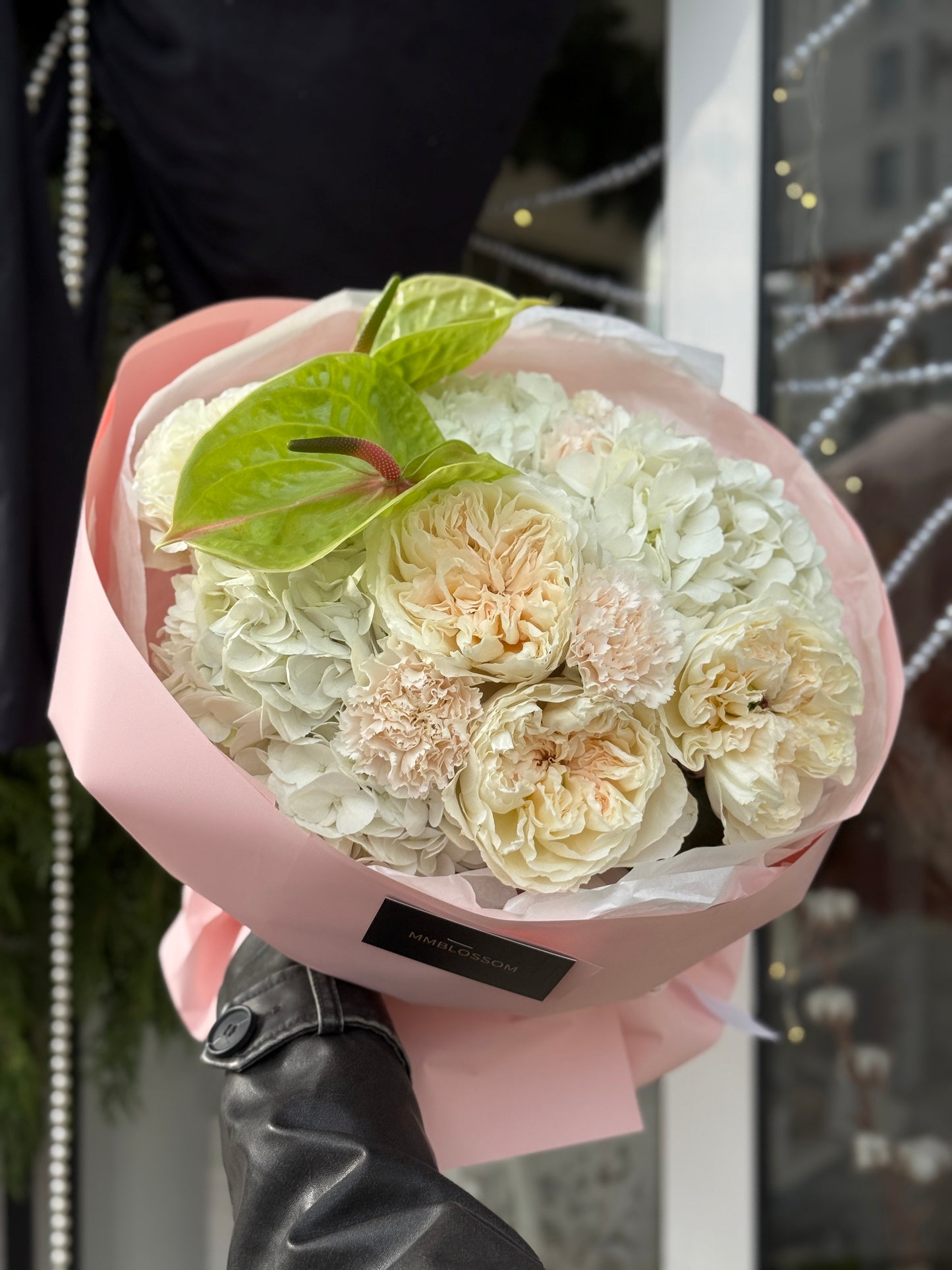 Cream Whisper Bouquet