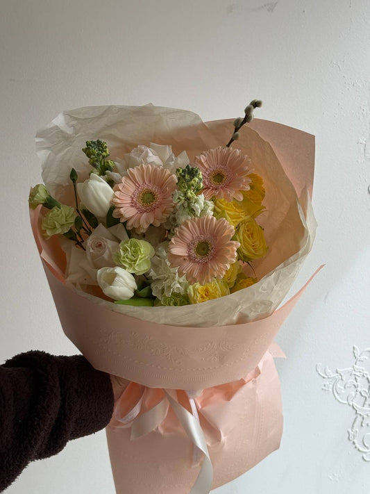 Sunny Blush Delight Bouquet