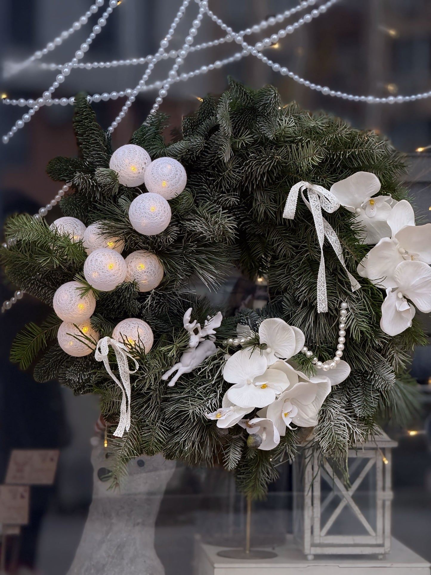 Winter Glow Christmas Wreath