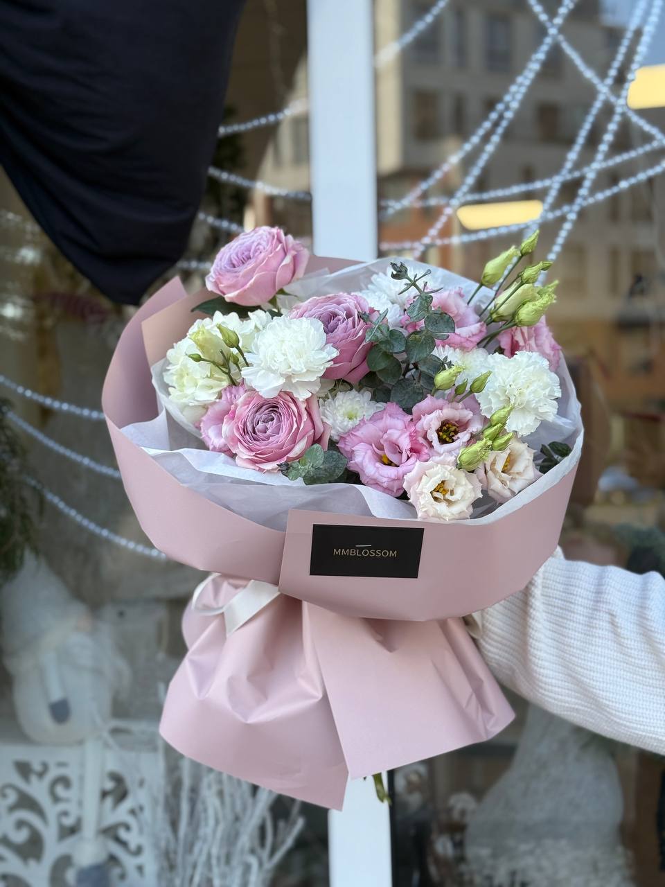 Elegant Pastel Rose Bouquet