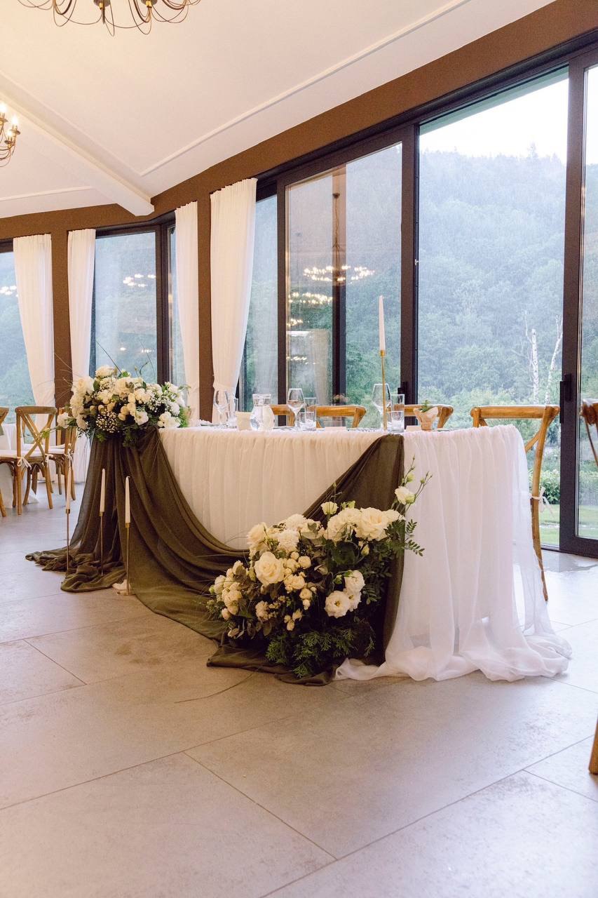 Сватбено оформление в естествен стил