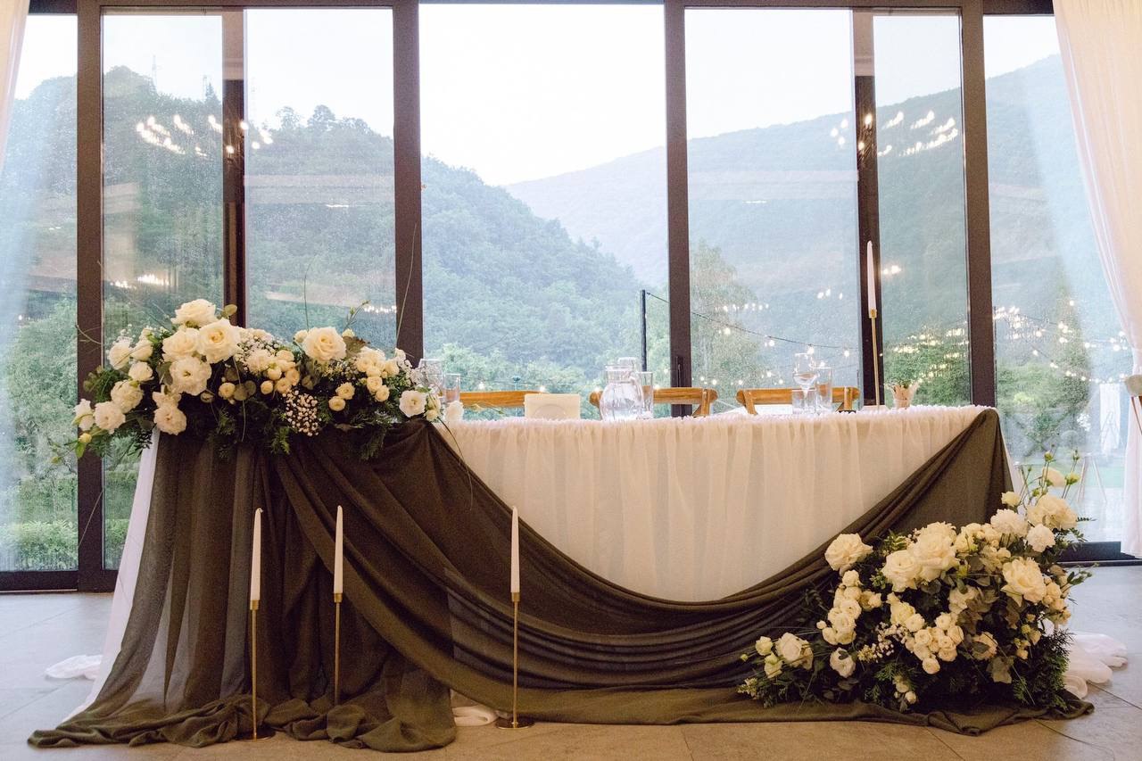 Сватбено оформление в естествен стил